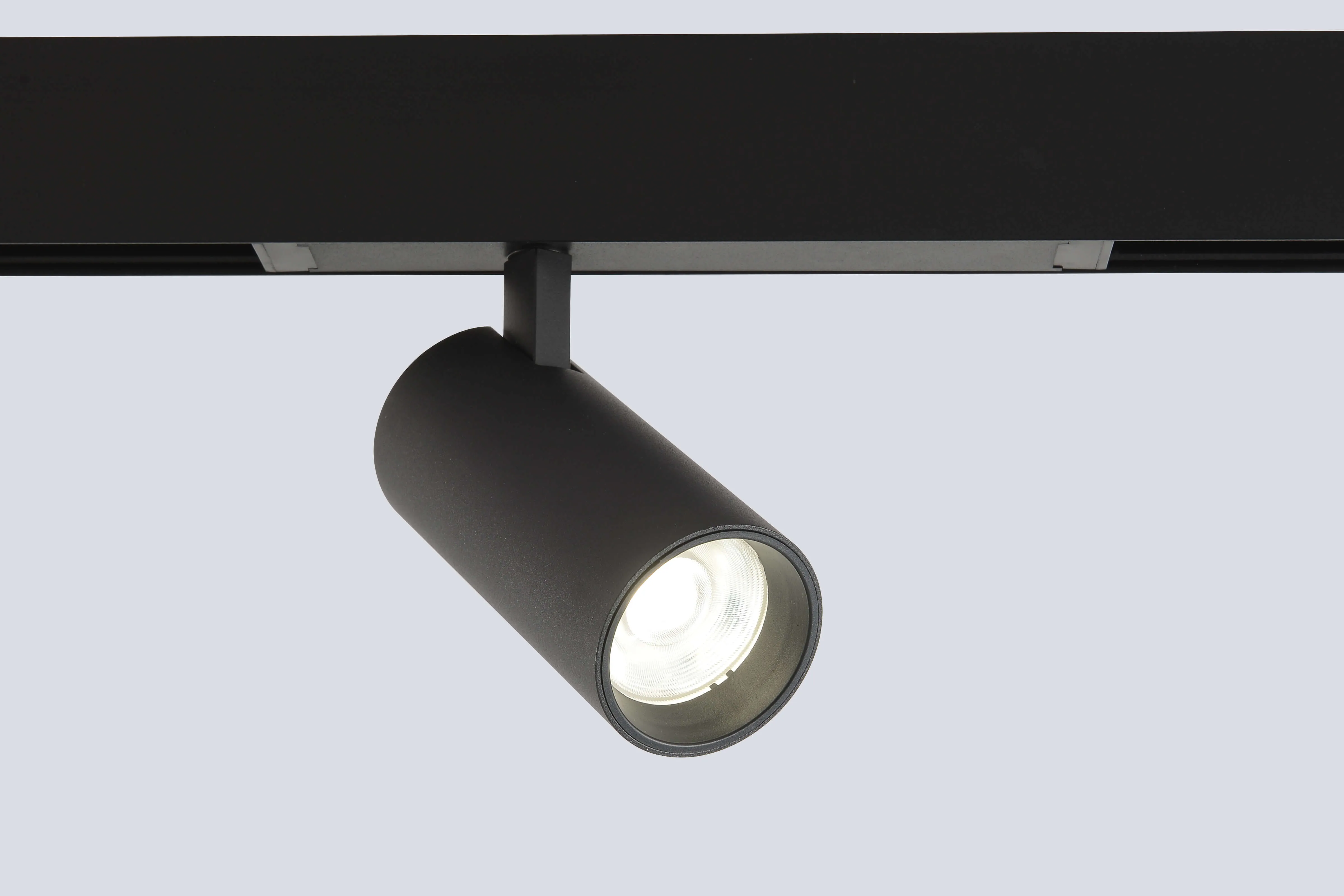 Светильник трековый 220V Crystal Lux CLT 0.35 003 18W BL 4000K