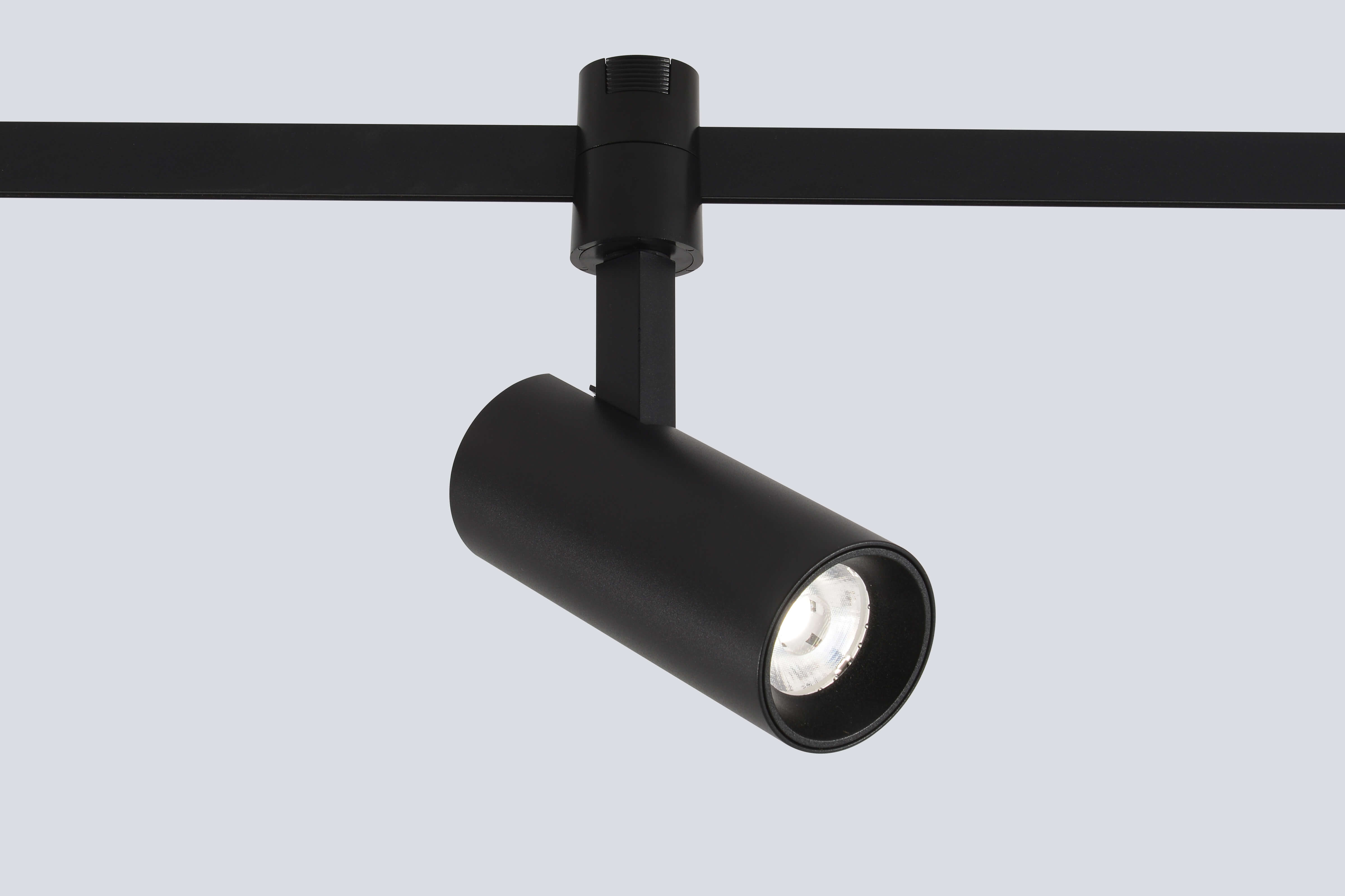 Светильник трековый для гибкой магнитной системы Crystal Lux CLT 0.37 003 9W BL SMART