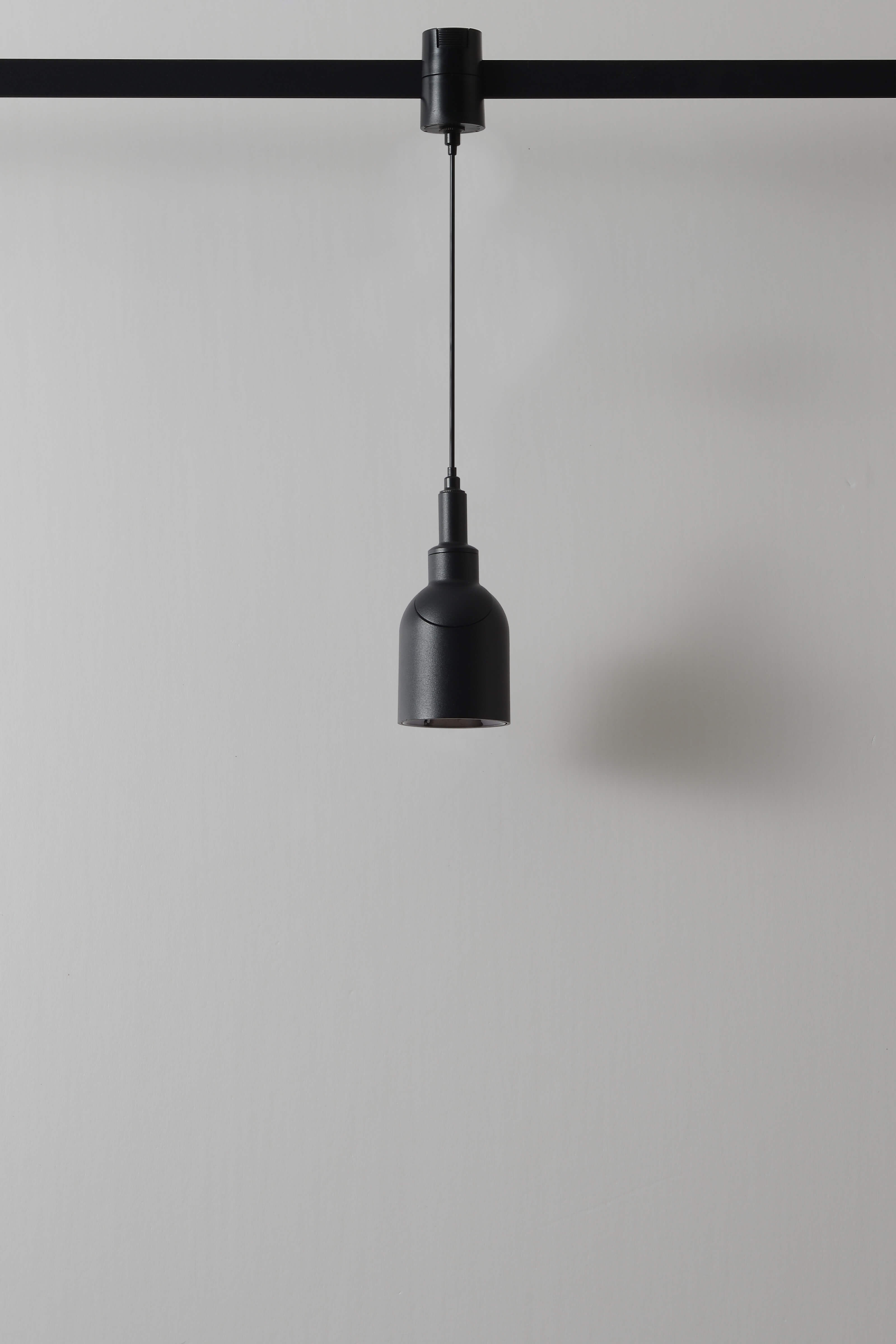 Светильник трековый для гибкой магнитной системы Crystal Lux CLT 0.37 005 7W BL SMART